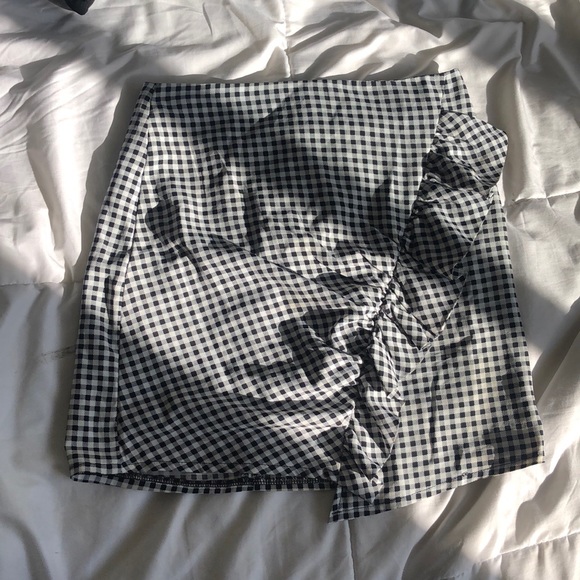 Gingham mini skirt - Picture 1 of 4